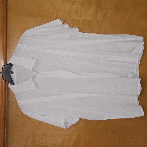 Unbranded Other - Button Down NWOT